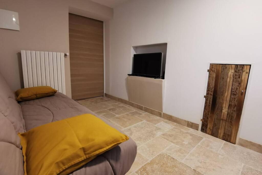 Apartmán La Casita Saint-Étienne-du-Grès Exteriér fotografie